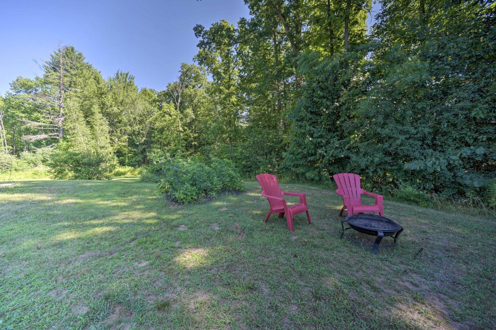 Modern Studio Less Than 13 Mi To Saratoga Racetrack! Ballston Spa Экстерьер фото